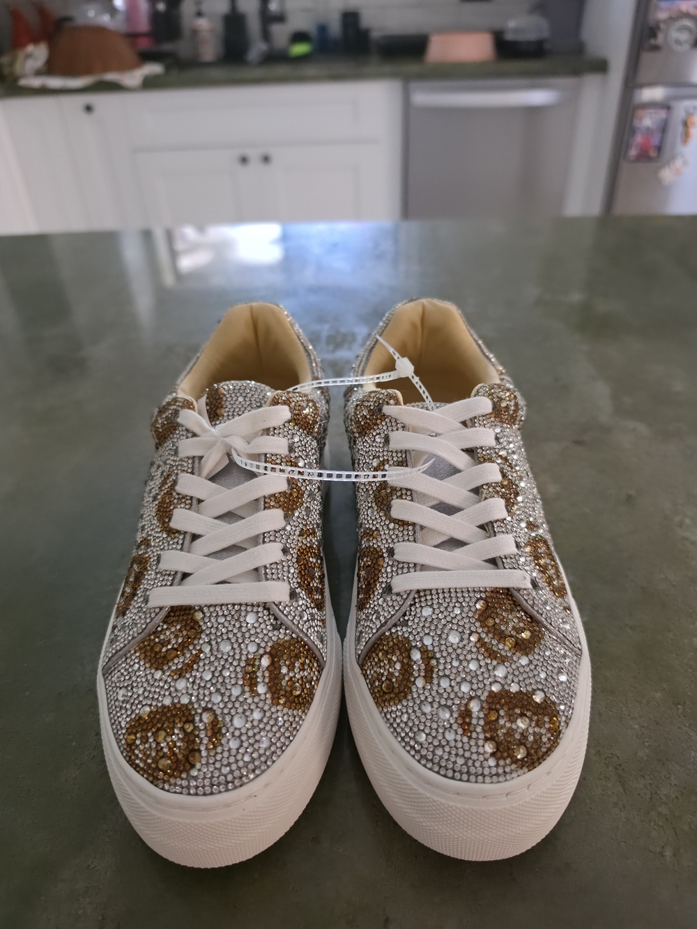 Football Betsey Johnson  Women's Sneakers 7.5 - Picture 4 of 6